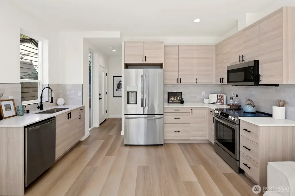 332 NE 90th Street Seattle WA 98115