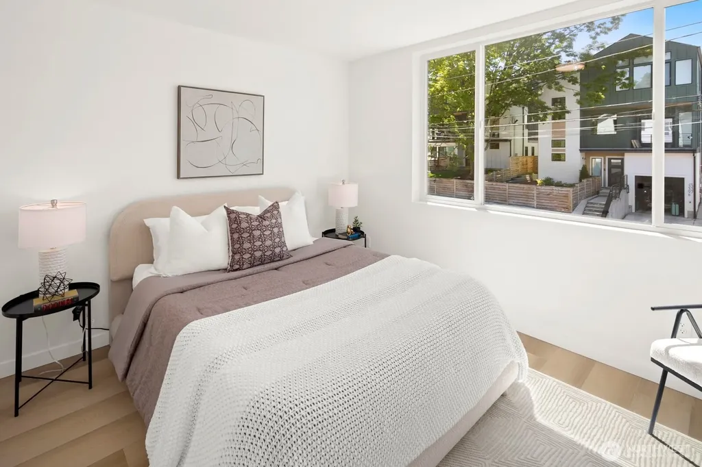 332 NE 90th Street Seattle WA 98115