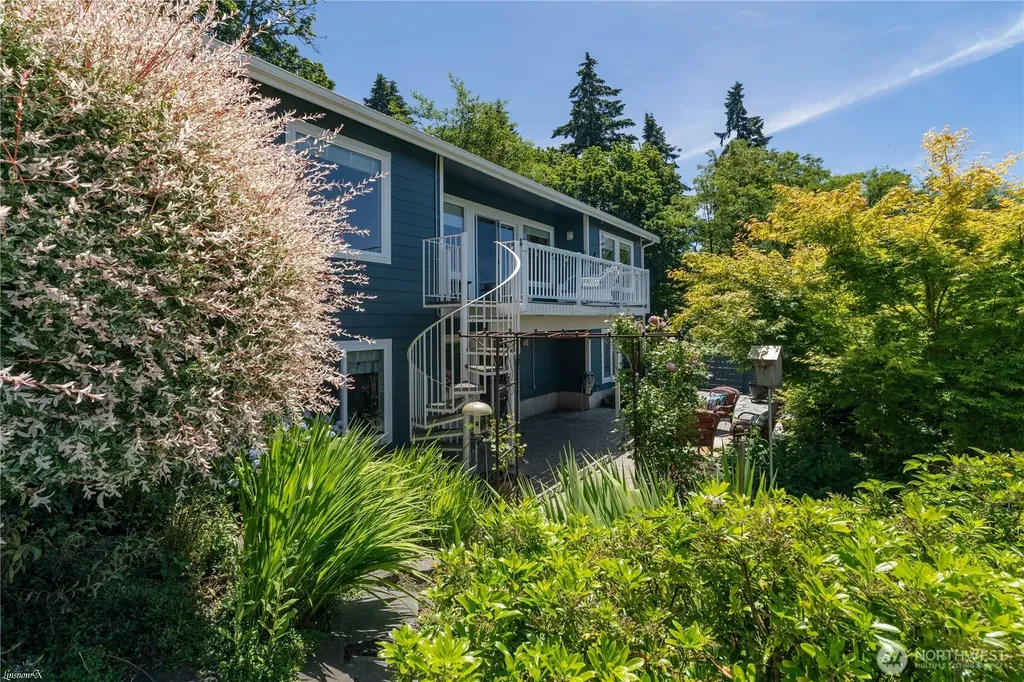 843 Pear Court NE Olympia WA 98506