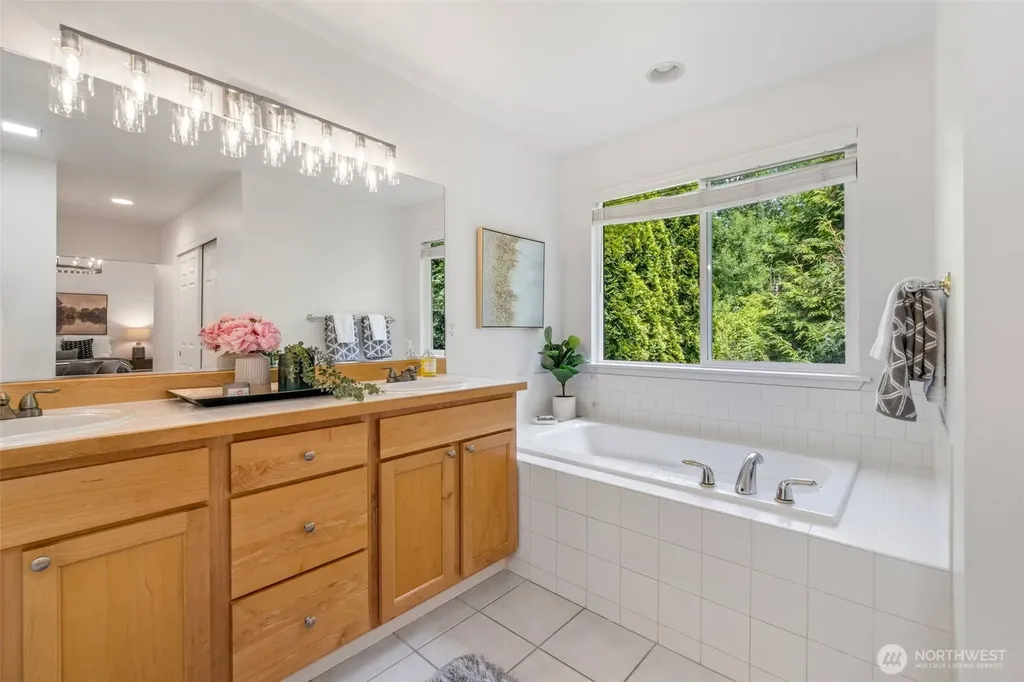 11558 179th Court NE Redmond WA 98052