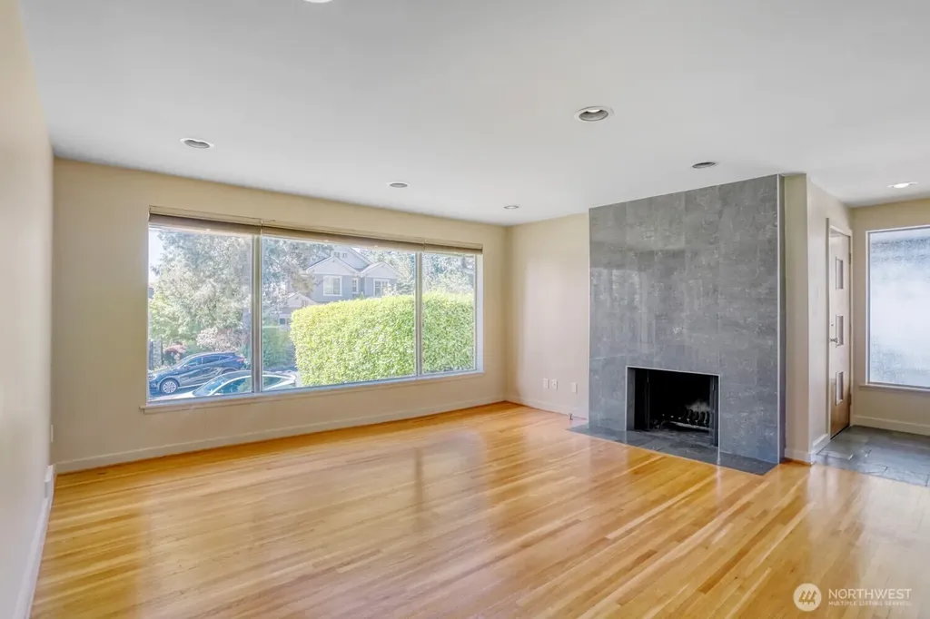 10012 NE 22nd Street Bellevue WA 98004
