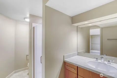 10012 NE 22nd Street Bellevue WA 98004