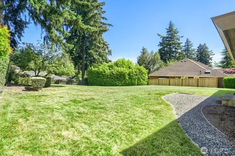 10012 NE 22nd Street Bellevue WA 98004
