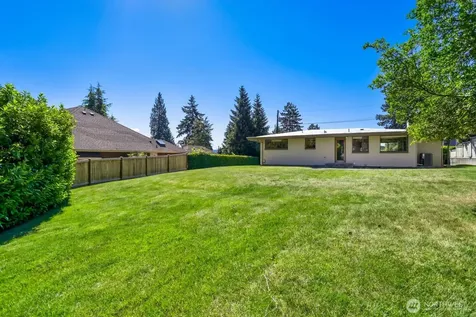 10012 NE 22nd Street Bellevue WA 98004