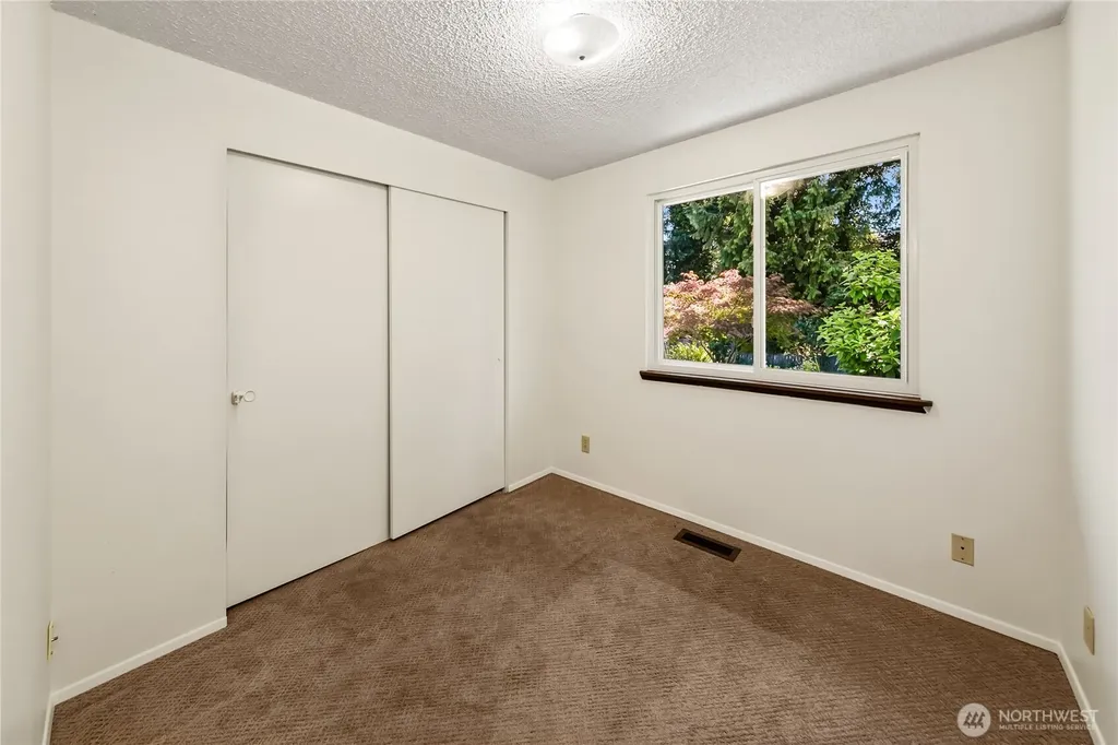 20813 53rd Avenue W Lynnwood WA 98036