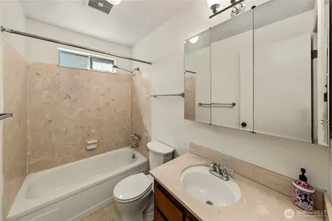 20813 53rd Avenue W Lynnwood WA 98036