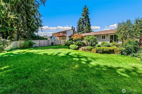 20813 53rd Avenue W Lynnwood WA 98036