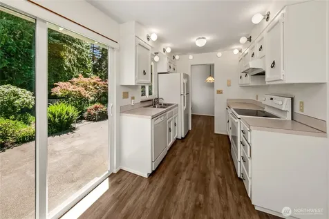 20813 53rd Avenue W Lynnwood WA 98036
