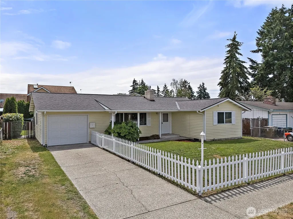 4616 S Burkhart Drive Tacoma WA 98409