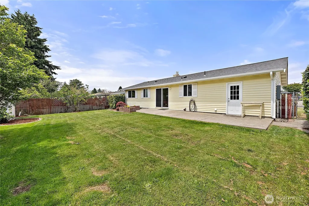 4616 S Burkhart Drive Tacoma WA 98409