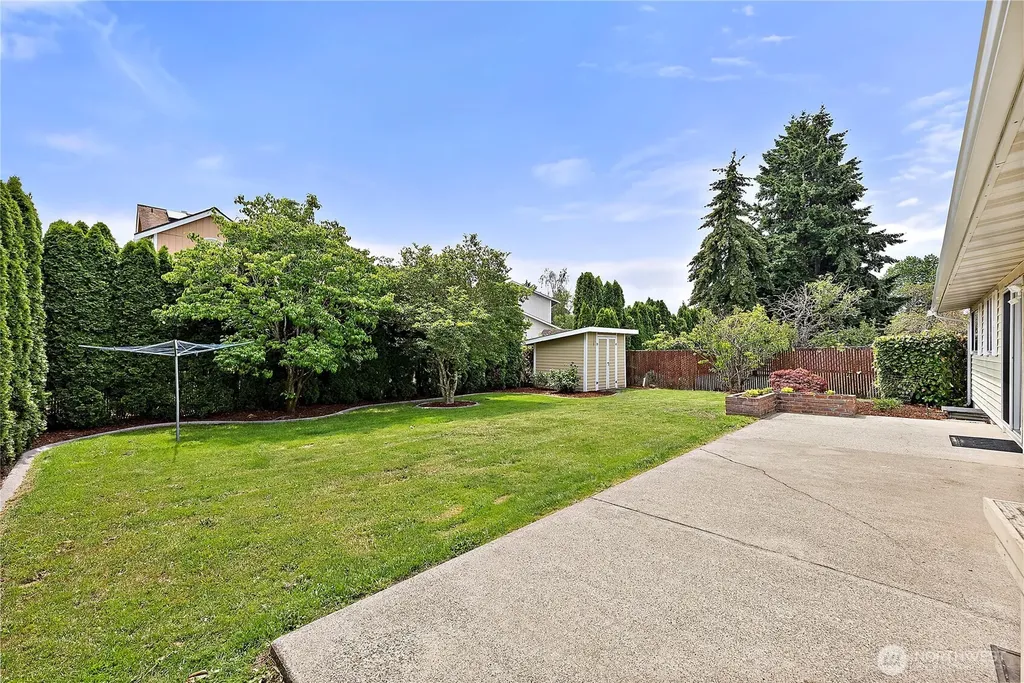 4616 S Burkhart Drive Tacoma WA 98409