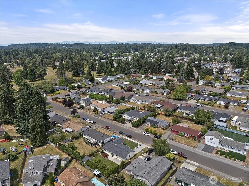 4616 S Burkhart Drive Tacoma WA 98409