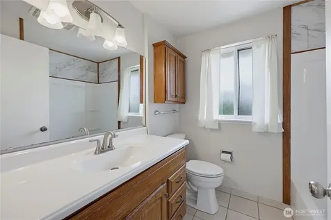 4616 S Burkhart Drive Tacoma WA 98409