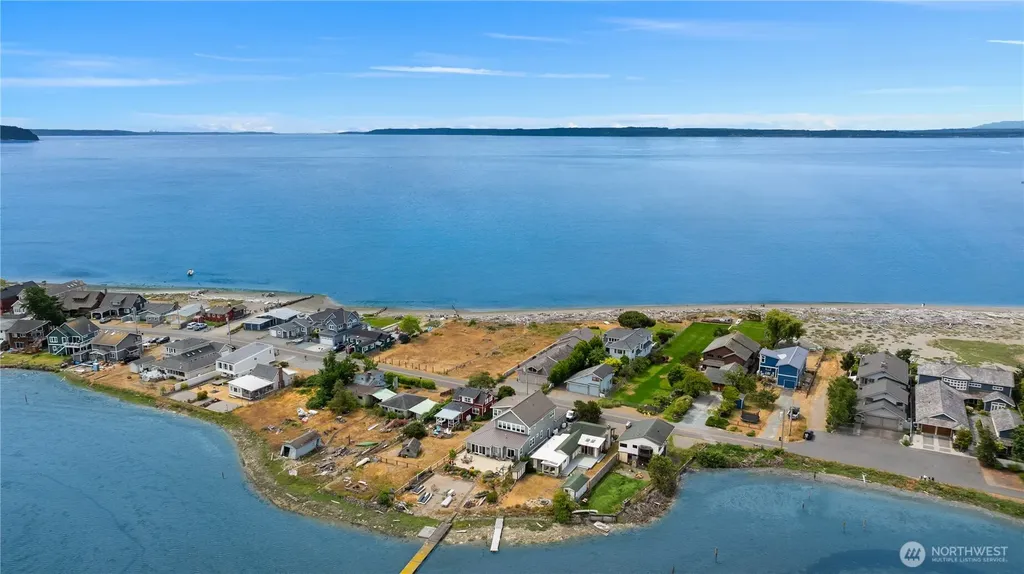 2403 Sunlight Beach Road Clinton WA 98236