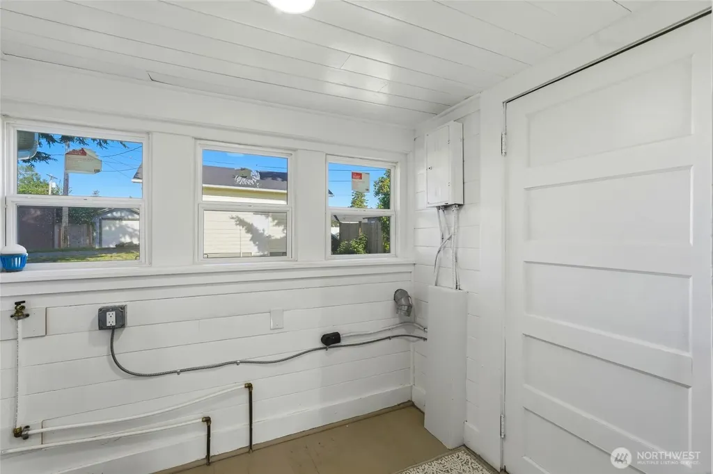 1608 Cedar Street Everett WA 98201