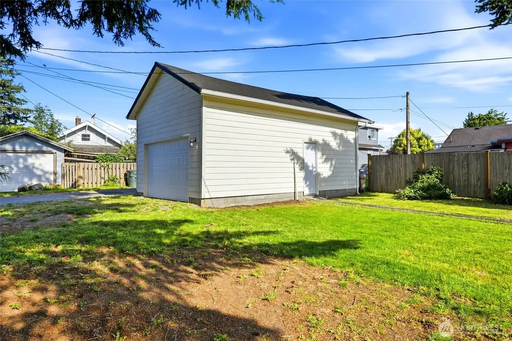 1608 Cedar Street Everett WA 98201