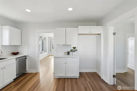 1608 Cedar Street Everett WA 98201