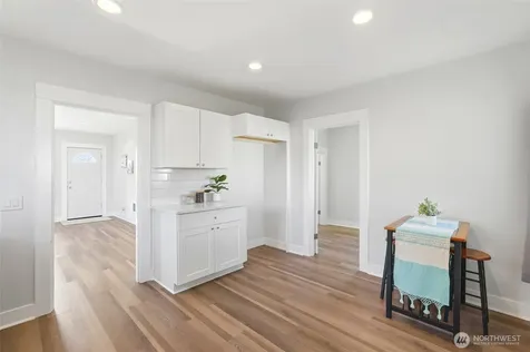 1608 Cedar Street Everett WA 98201