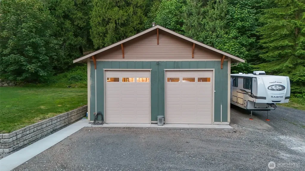 4454 Mosquito Lake Road Deming WA 98244