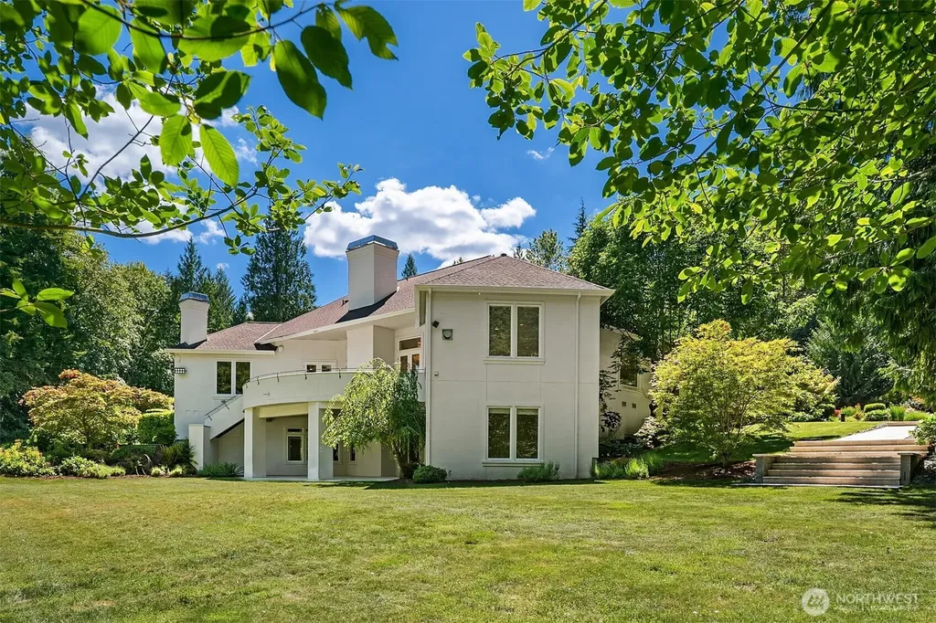 24315 149th Avenue SE Woodinville WA 98077
