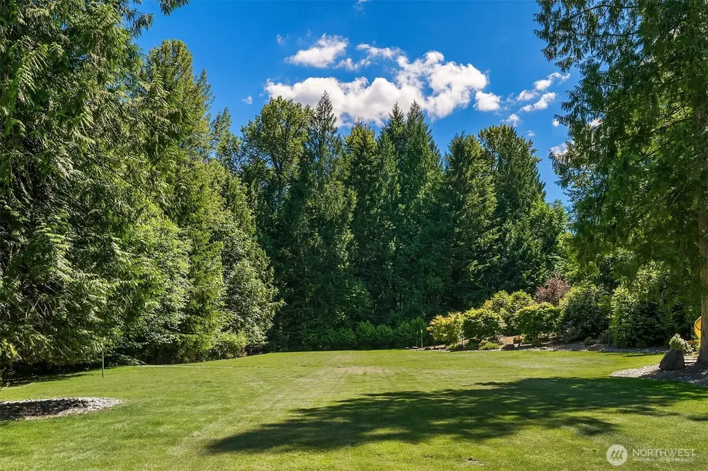 24315 149th Avenue SE Woodinville WA 98077