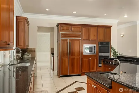 24315 149th Avenue SE Woodinville WA 98077