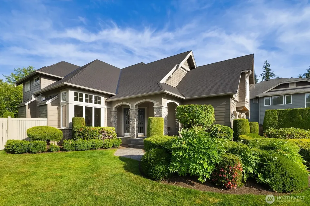 27520 SE 31st Place Sammamish WA 98075