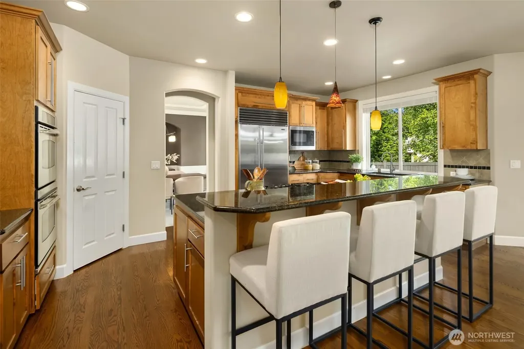 27520 SE 31st Place Sammamish WA 98075