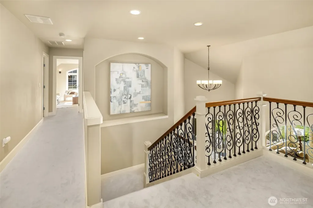 27520 SE 31st Place Sammamish WA 98075