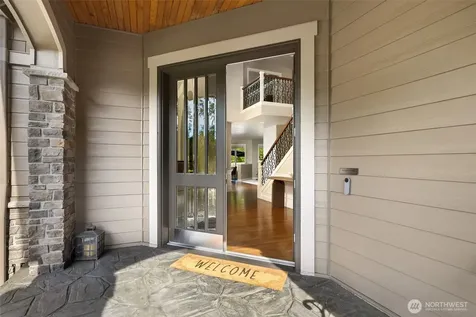 27520 SE 31st Place Sammamish WA 98075