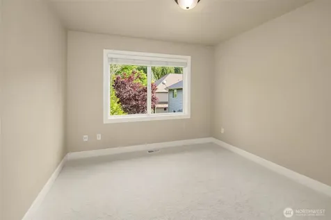 27520 SE 31st Place Sammamish WA 98075