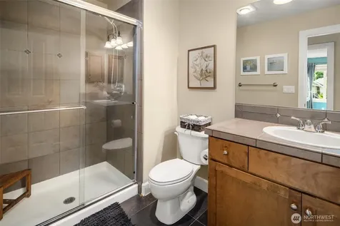 27520 SE 31st Place Sammamish WA 98075