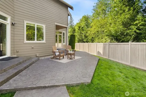 27520 SE 31st Place Sammamish WA 98075
