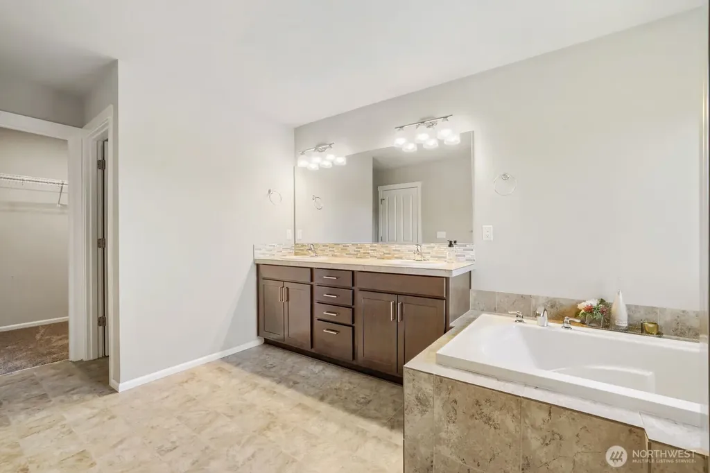 17705 Maple Street Granite Falls WA 98252