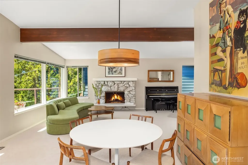 4977 19th Avenue S Seattle WA 98108