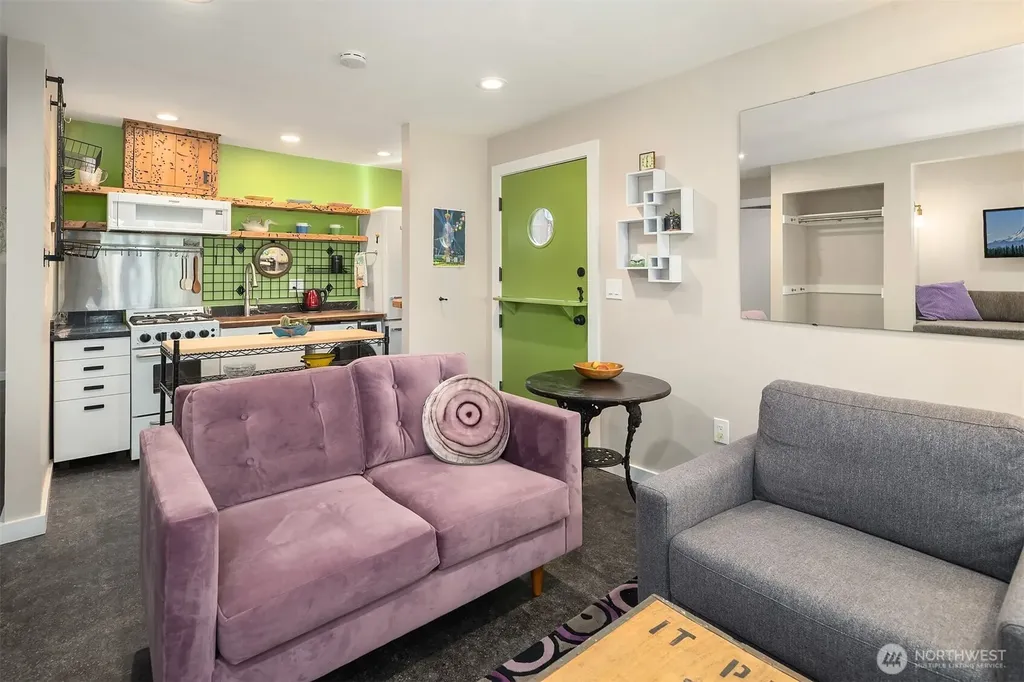 4977 19th Avenue S Seattle WA 98108