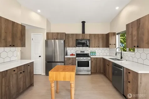 4977 19th Avenue S Seattle WA 98108