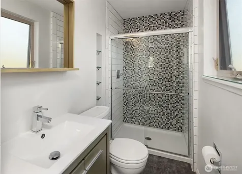4977 19th Avenue S Seattle WA 98108