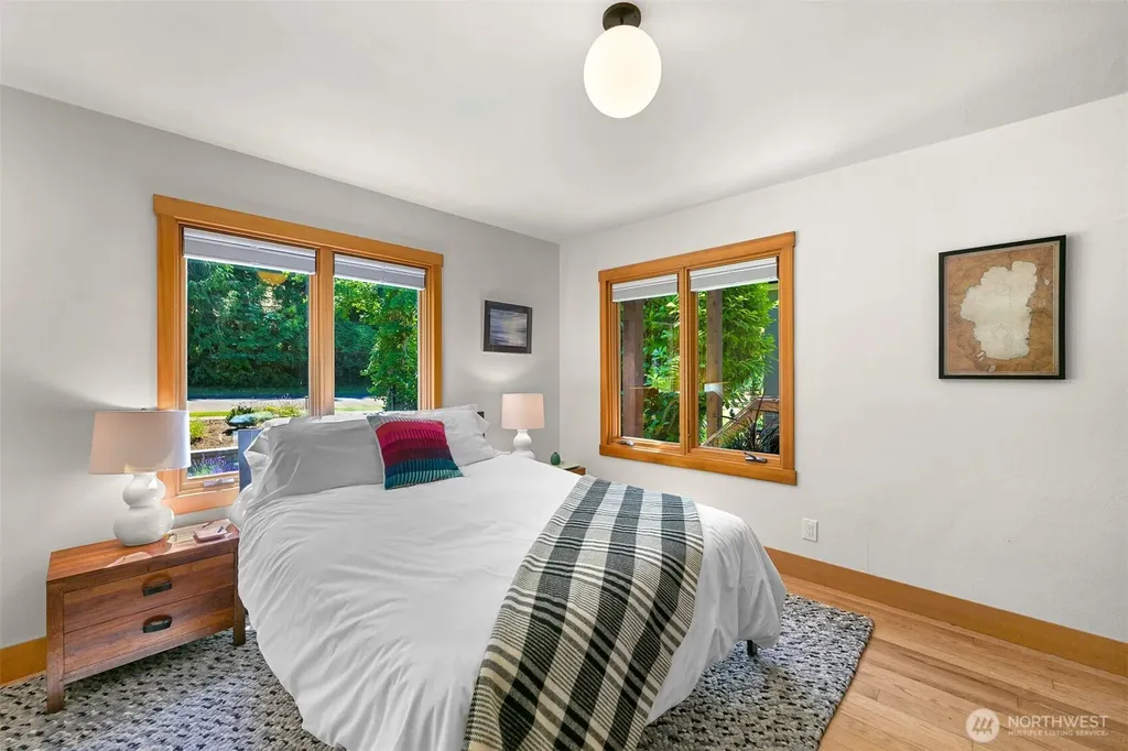 221 N Garden Bellingham WA 98225