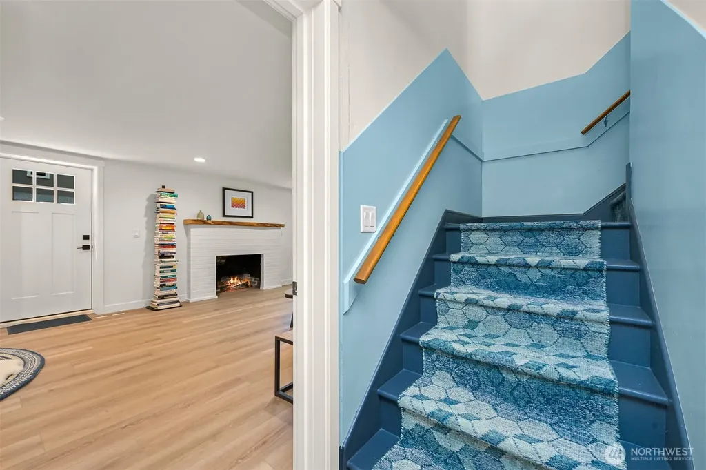 221 N Garden Bellingham WA 98225