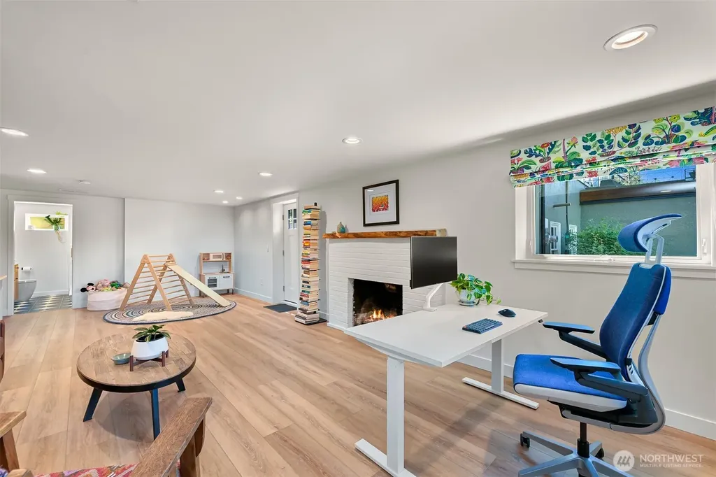 221 N Garden Bellingham WA 98225
