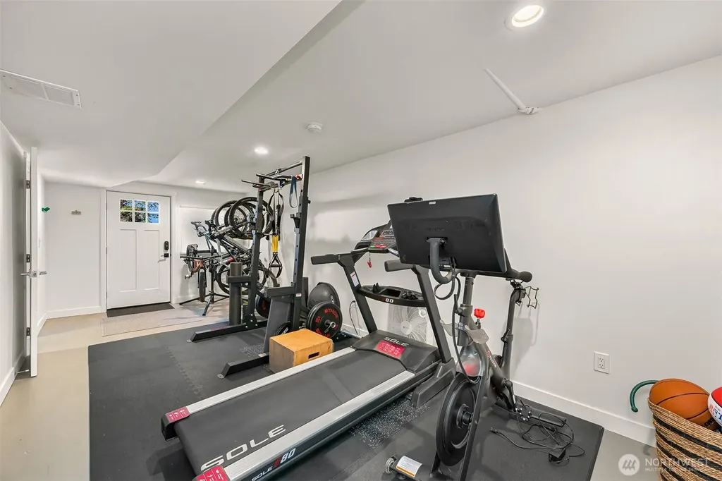 221 N Garden Bellingham WA 98225