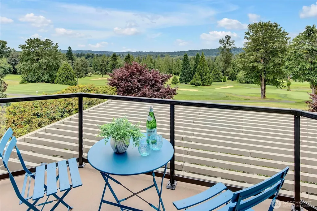 13935 209th Avenue NE Woodinville WA 98077