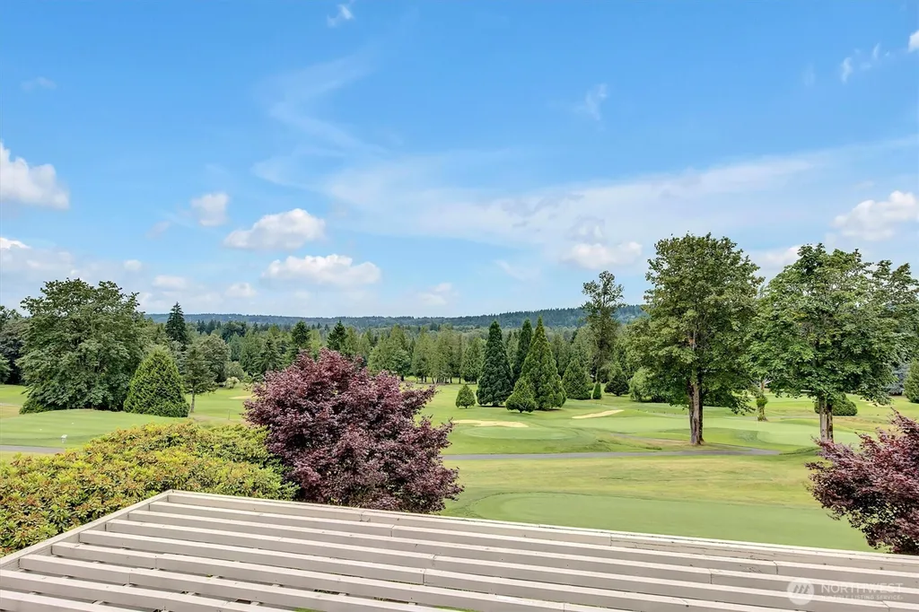 13935 209th Avenue NE Woodinville WA 98077