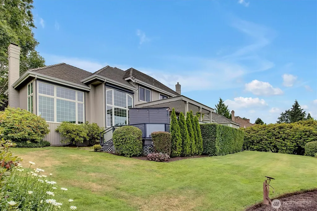 13935 209th Avenue NE Woodinville WA 98077