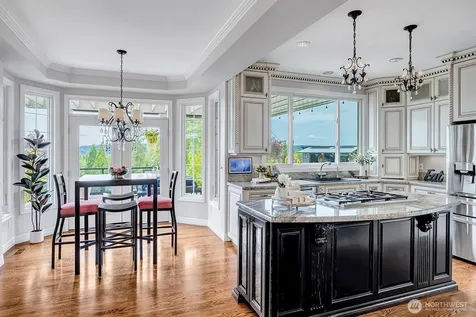 13935 209th Avenue NE Woodinville WA 98077