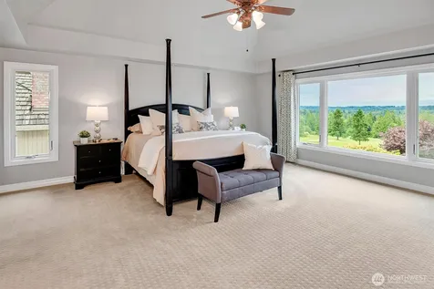 13935 209th Avenue NE Woodinville WA 98077