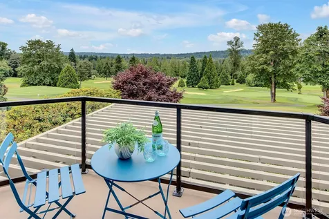 13935 209th Avenue NE Woodinville WA 98077