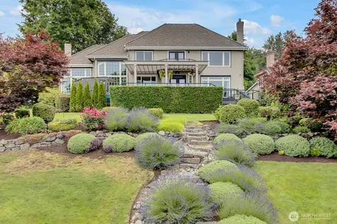 13935 209th Avenue NE Woodinville WA 98077