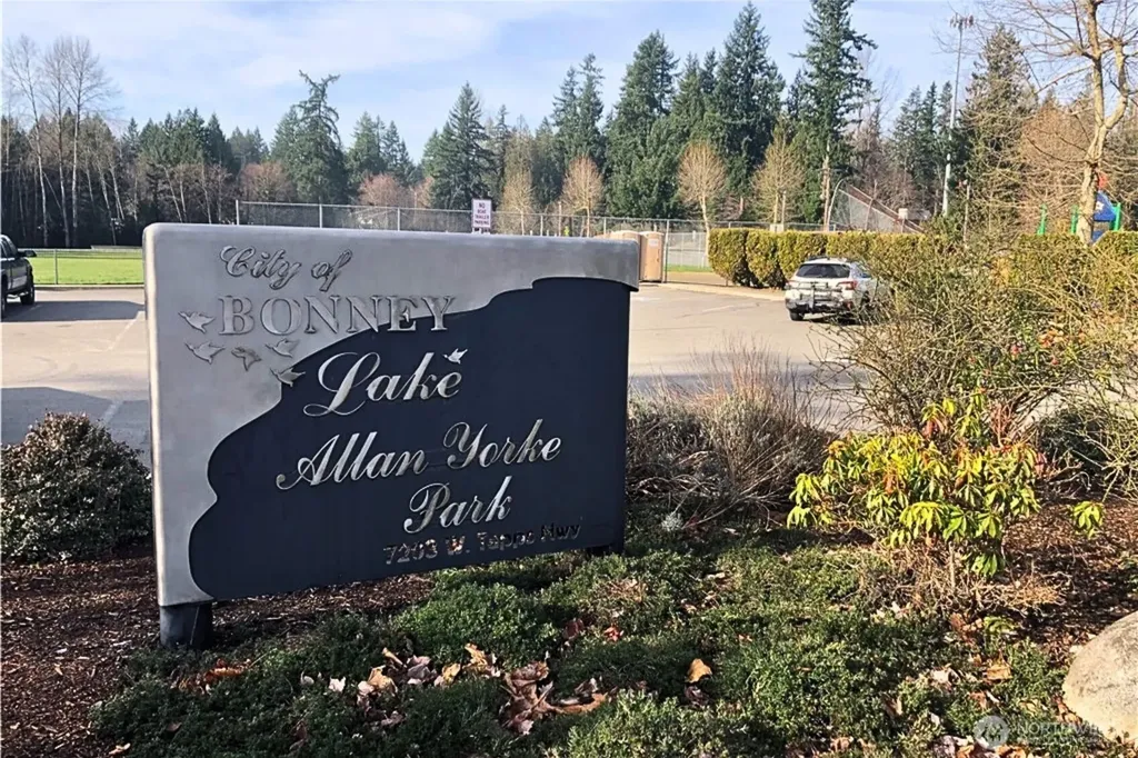 19306 75th Street E Bonney Lake WA 98391
